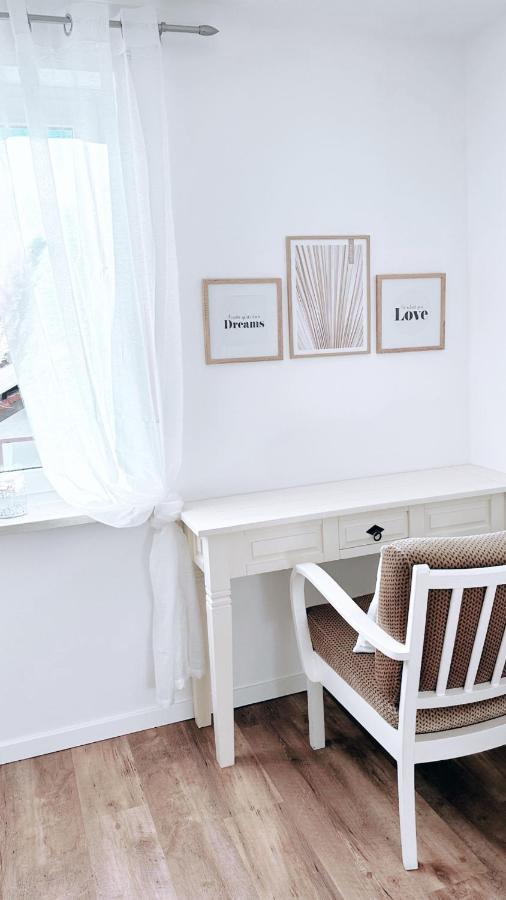 Ferienwohnung Am Park In Schwabmuenchen ชวาบมุนเค่น ภายนอก รูปภาพ